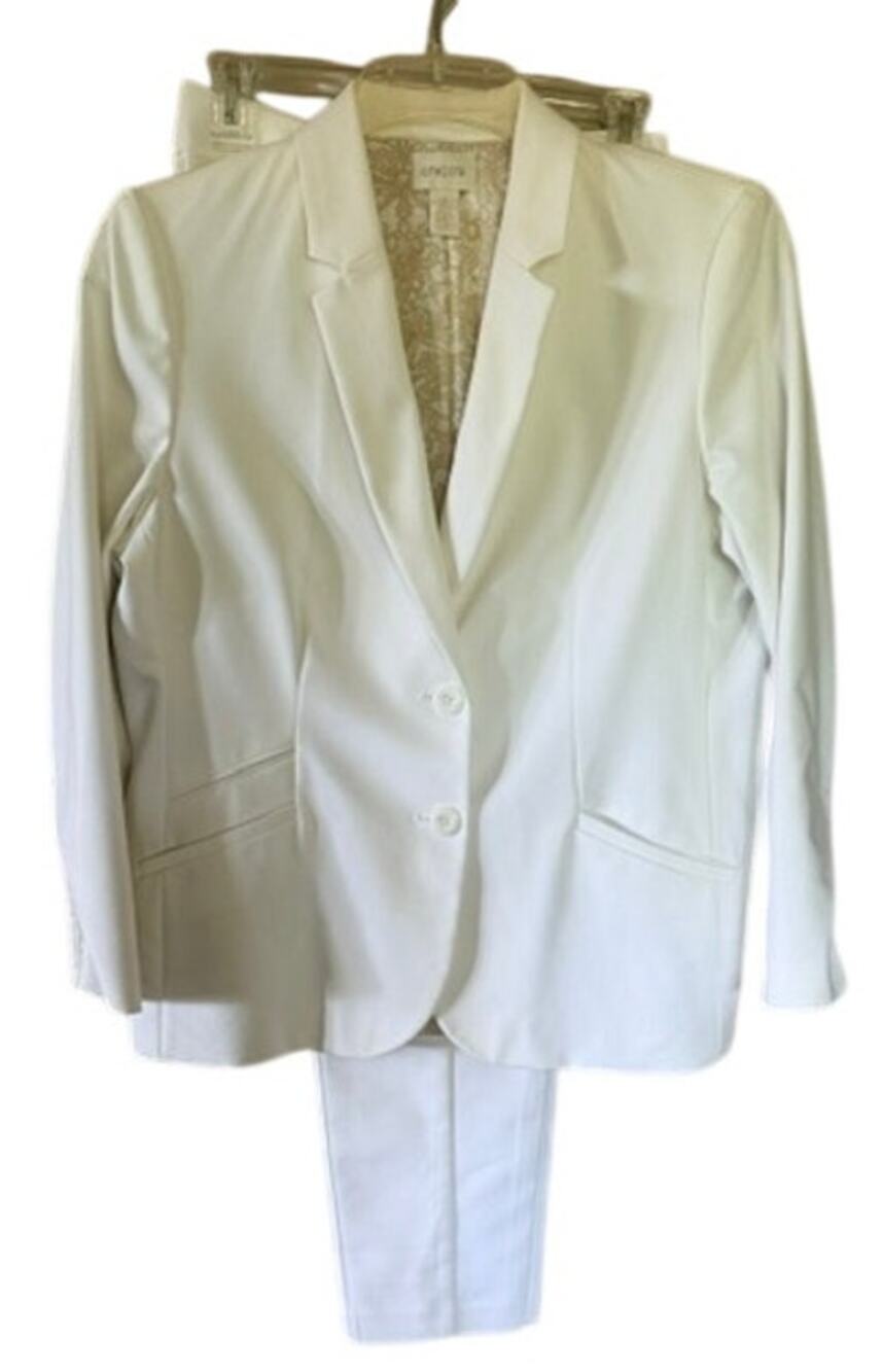 Chico’s White Blazer & So Slimming Ankle Pants Suit Set Petite 2 / Size 1